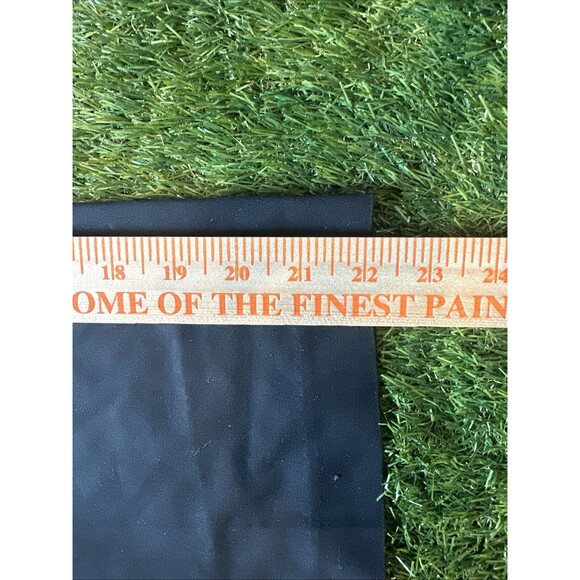 NWT Dockers Black Khaki Diem Straight Legged Womens 10 Metro Capri Pants - Picture 3 of 16